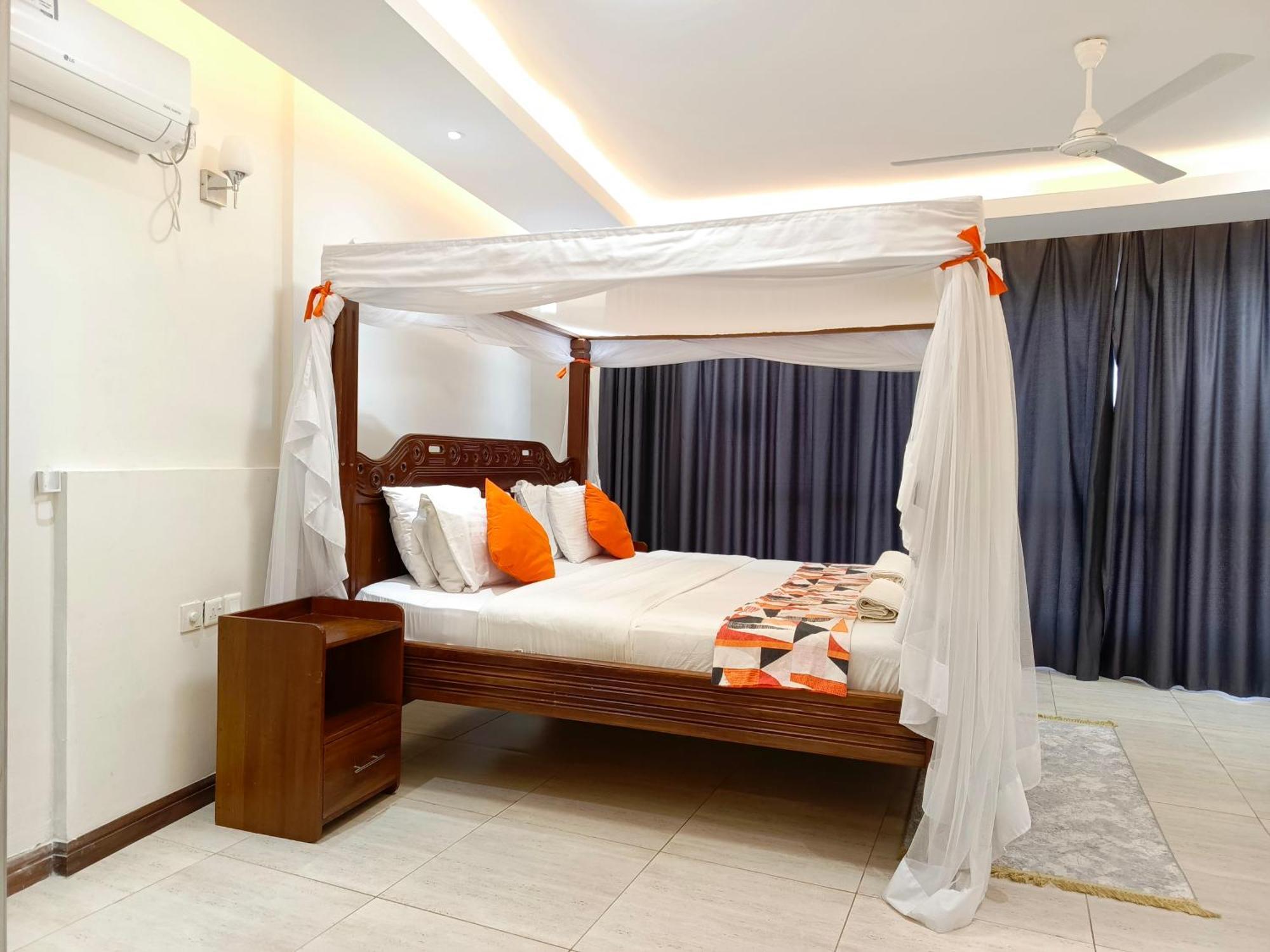 Savannah Lions Exquisite Apartment Mombasa Exterior photo